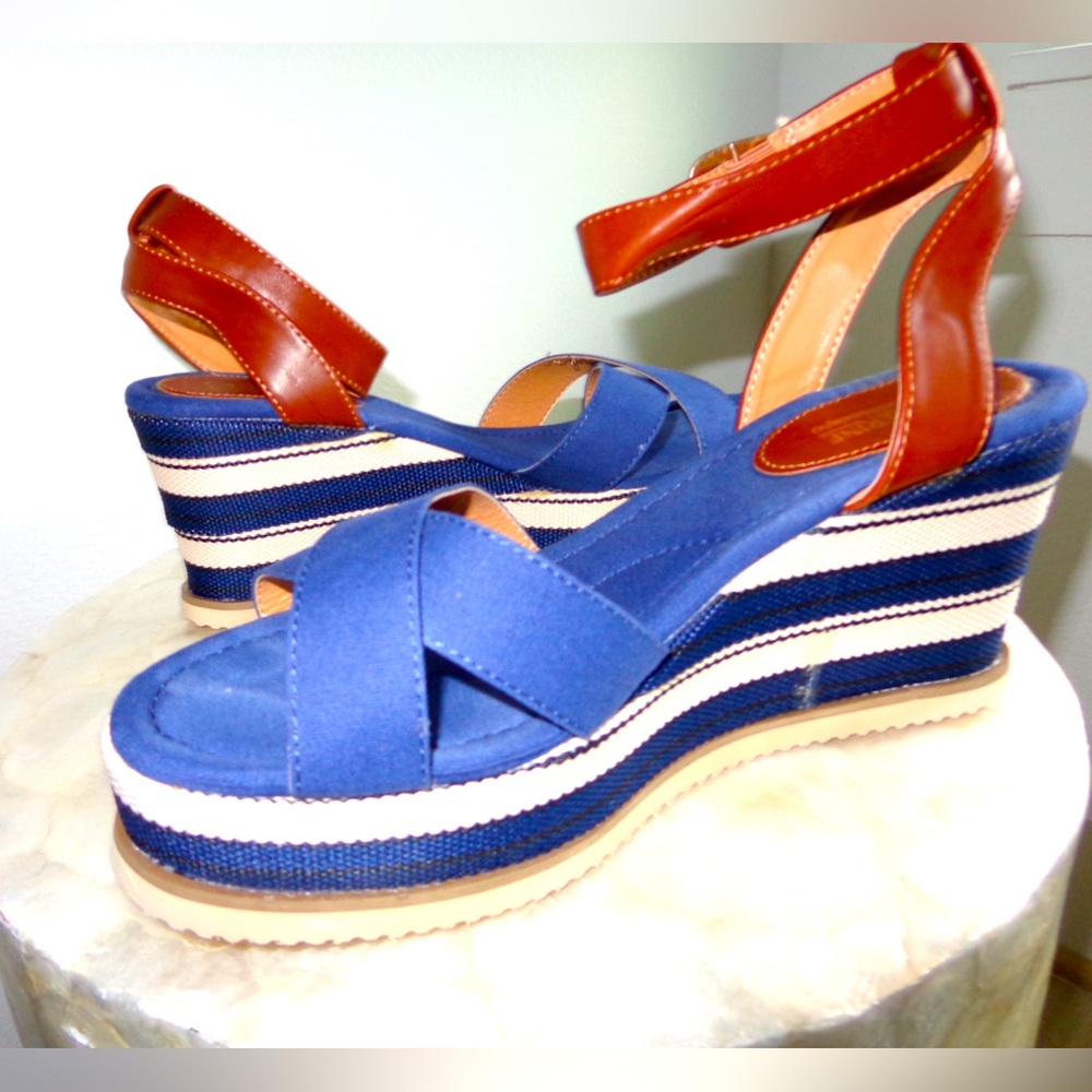 Catherine Malandrino - Easiel Navy Wedge - Size 10 (fits size 9.5). Wore once.